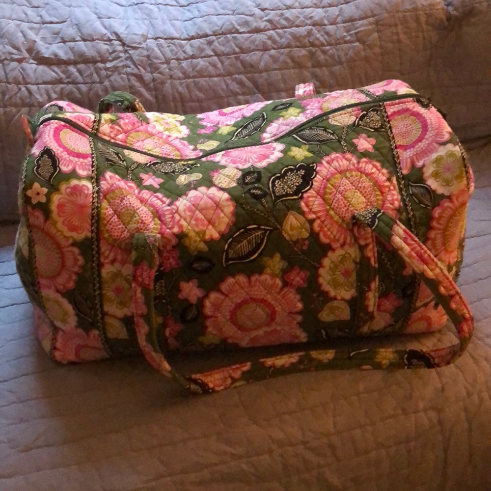 Vera Bradley large travel duffel bag